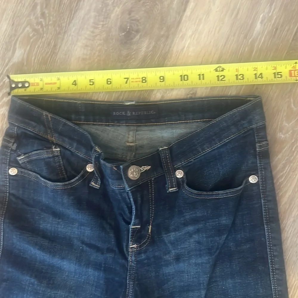 Rock & Republic dark bootcut slimming size 8 jeans clean cut sparkle rhinestone
